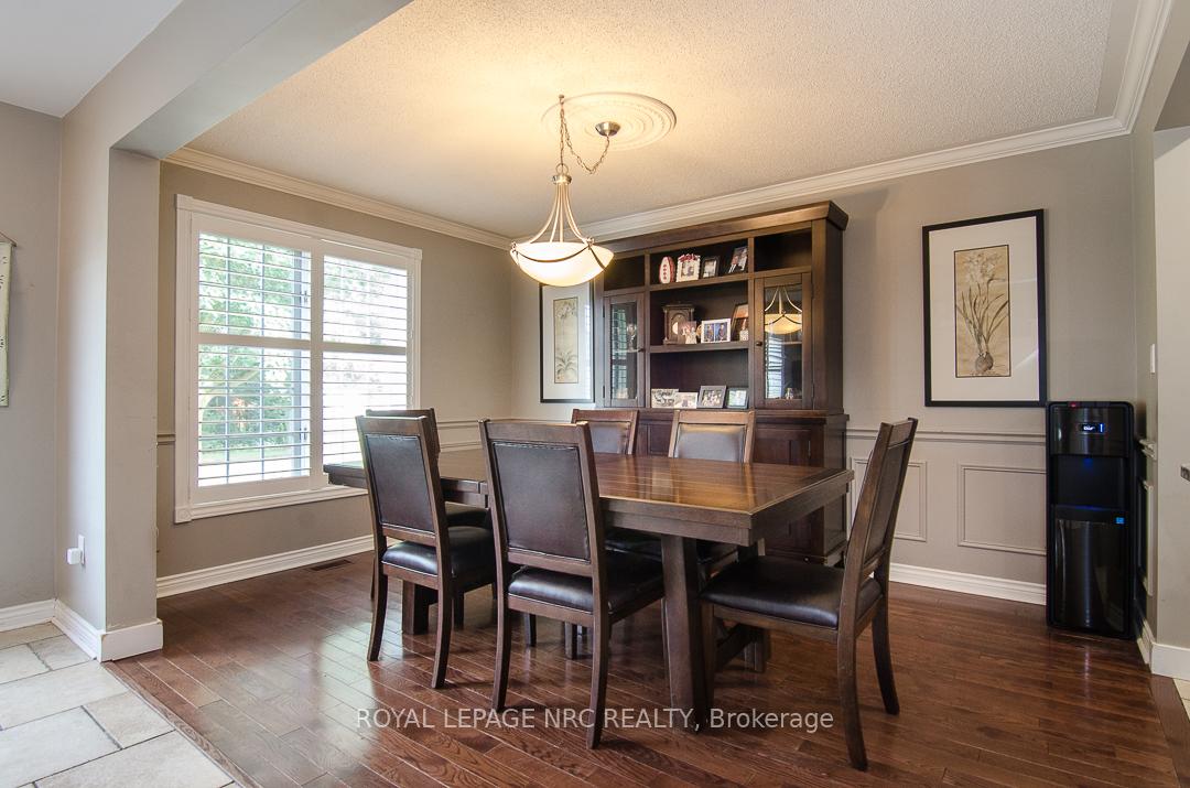 Photo 10 of 46 Millbridge Crescent, Pelham, Fonthill — HOMEH