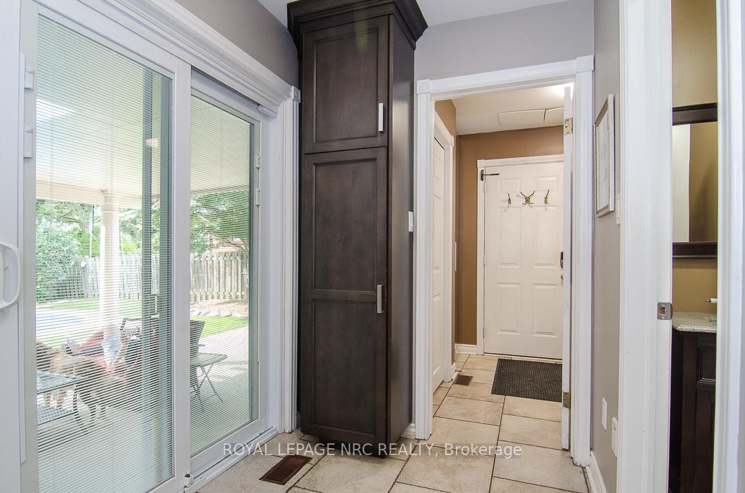 Photo 18 of 46 Millbridge Crescent, Pelham, Fonthill — HOMEH