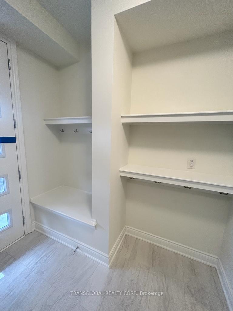 Photo 2 of 63 Therma Crescent, Markham, Victoria Square — HOMEH