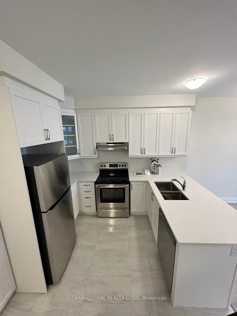 Photo 8 of 63 Therma Crescent, Markham, Victoria Square — HOMEH
