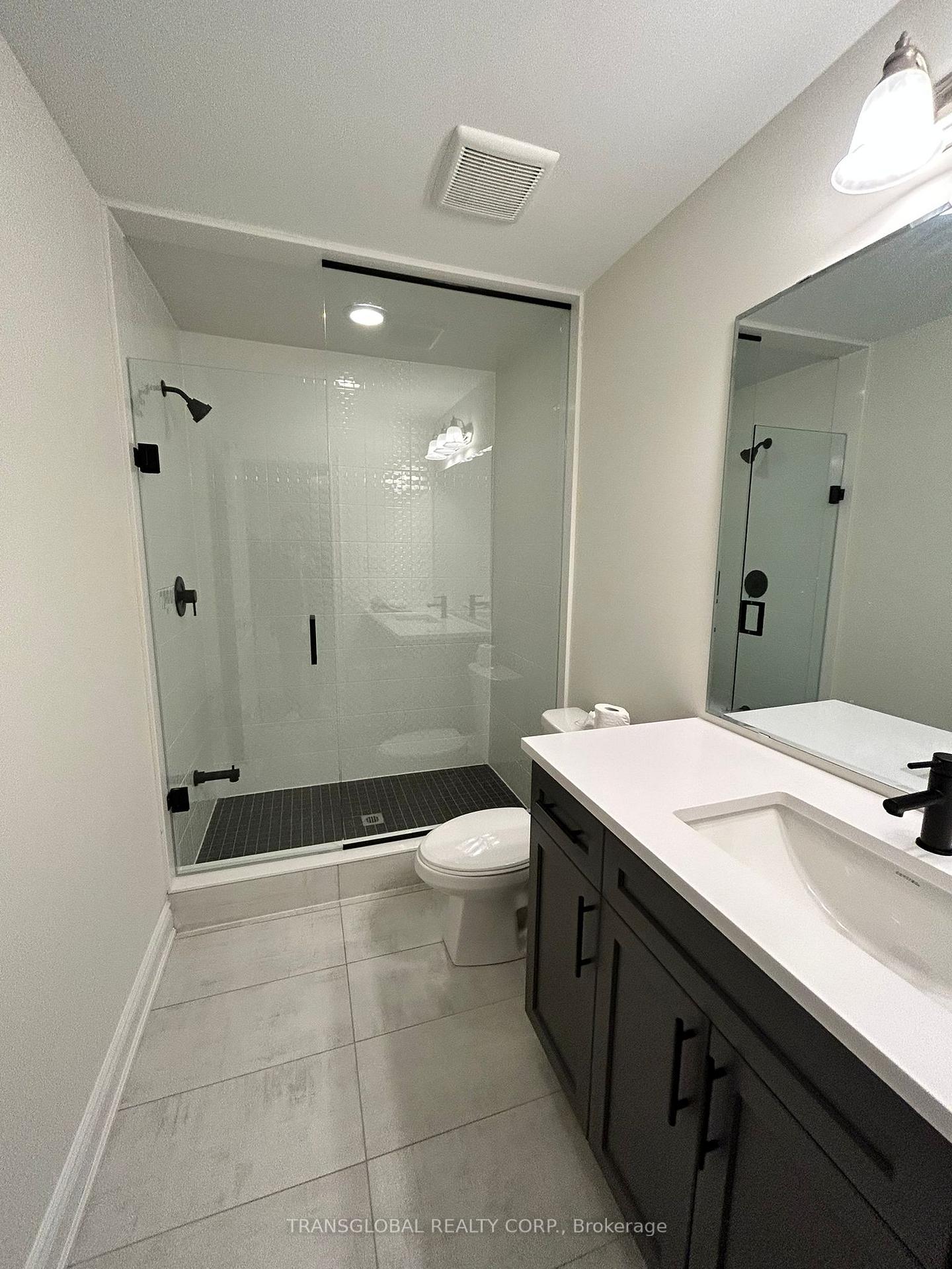 Photo 11 of 63 Therma Crescent, Markham, Victoria Square — HOMEH