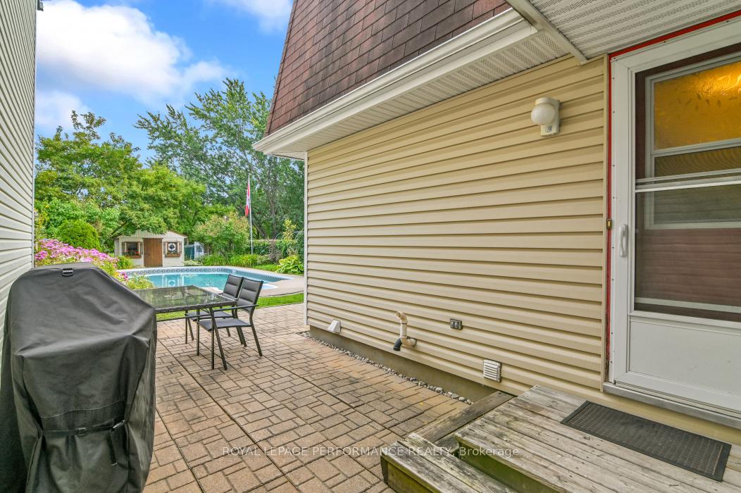Photo 25 of 6252 Paddler Way, Ottawa, Hiawatha Park/Convent Glen — HOMEH