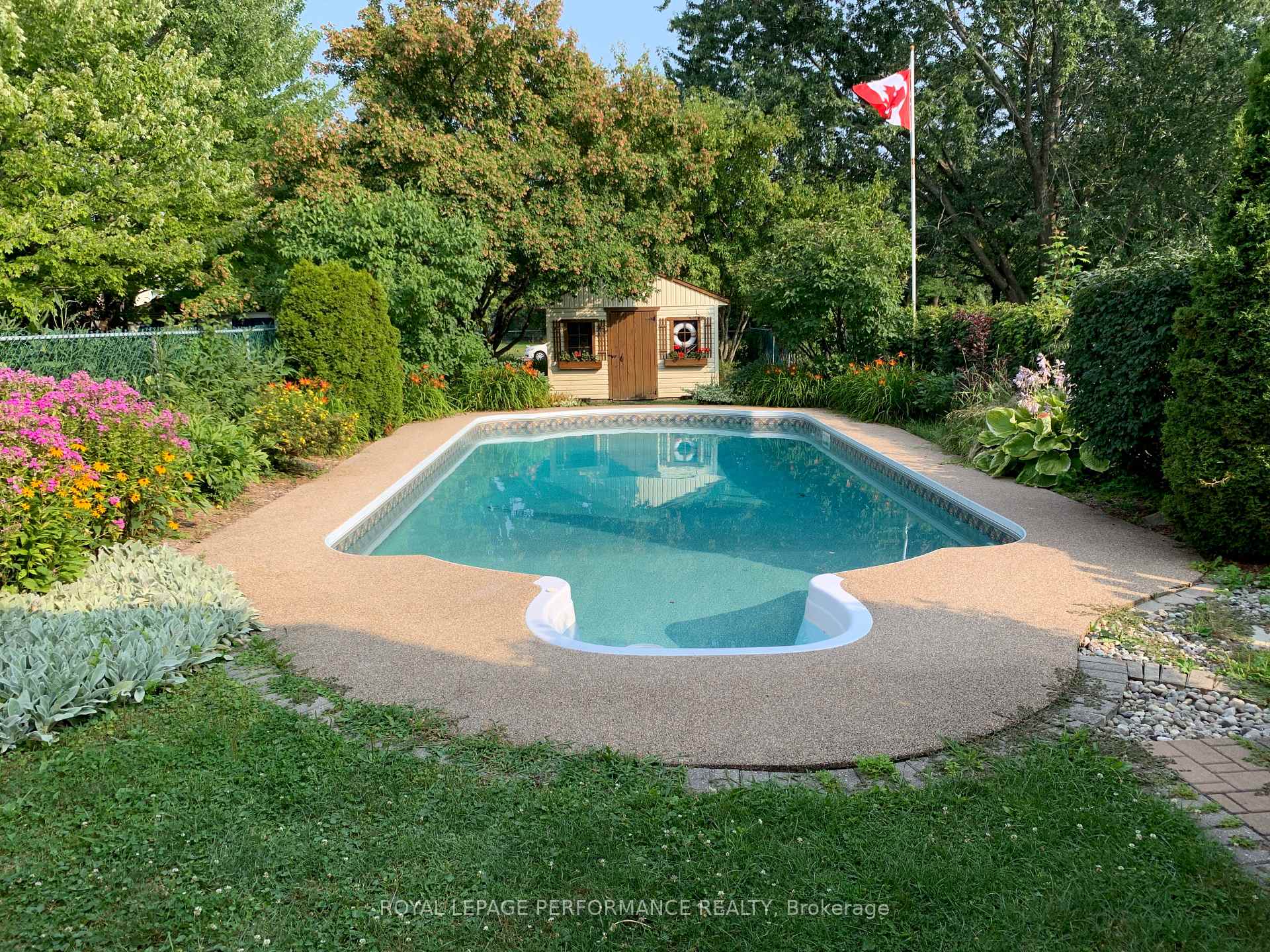 Photo 28 of 6252 Paddler Way, Ottawa, Hiawatha Park/Convent Glen — HOMEH