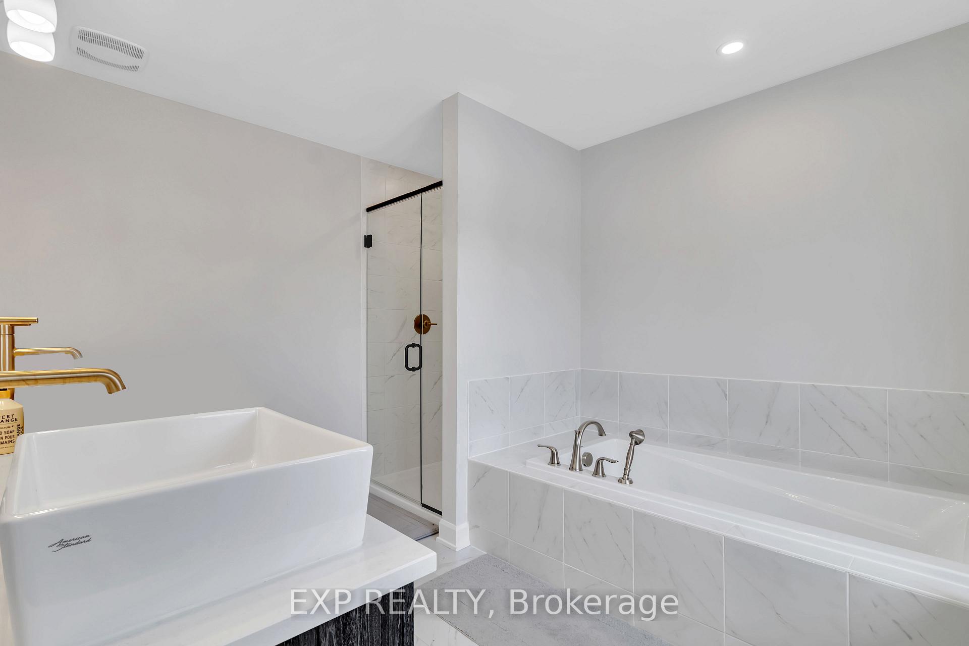Photo 12 of 730 Vennecy Terrace, Ottawa, Chapel Hill South - Orleans Village — HOMEH