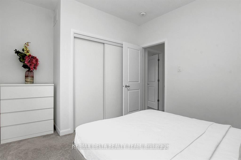 Photo 18 of 370 Aquaview Drive, Ottawa, Avalon East — HOMEH