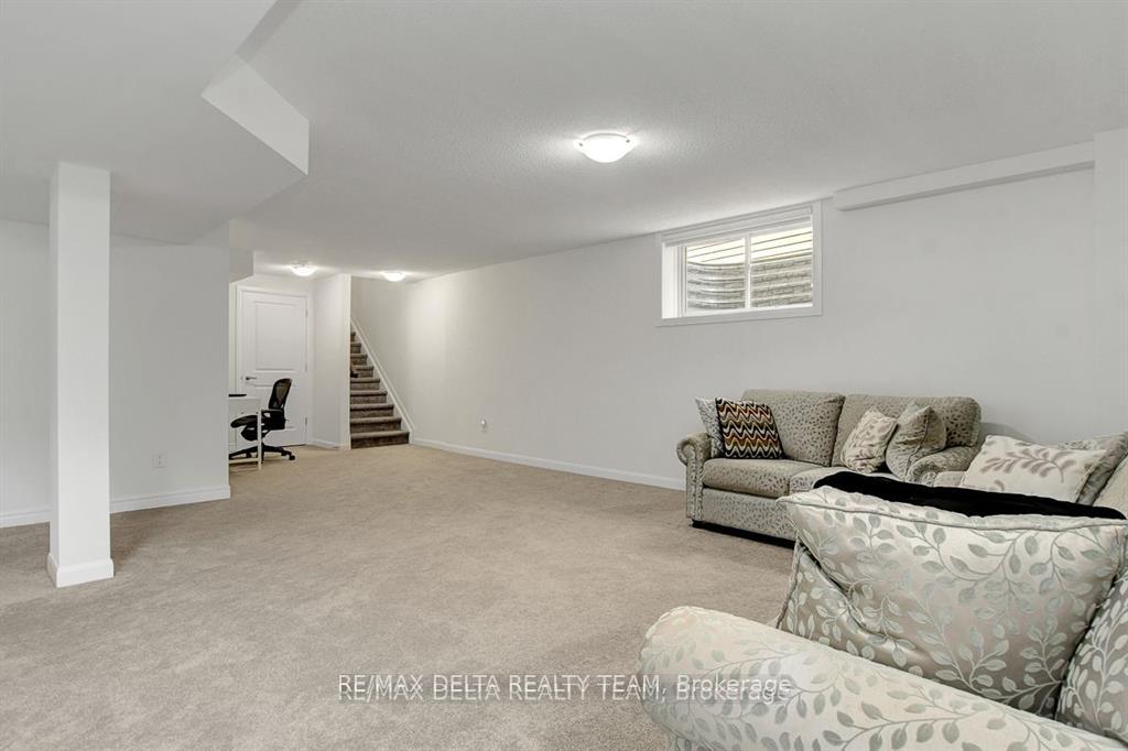 Photo 27 of 370 Aquaview Drive, Ottawa, Avalon East — HOMEH