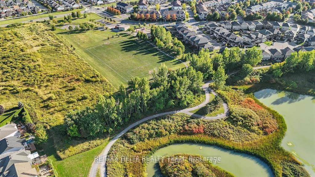 Photo 38 of 370 Aquaview Drive, Ottawa, Avalon East — HOMEH