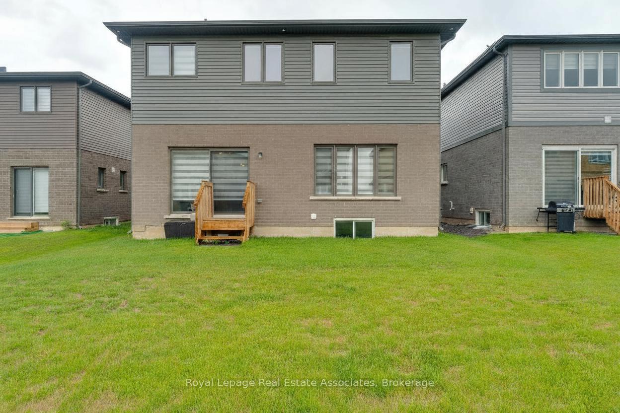 Photo 25 of 87 Acacia Road, Pelham, Fonthill — HOMEH