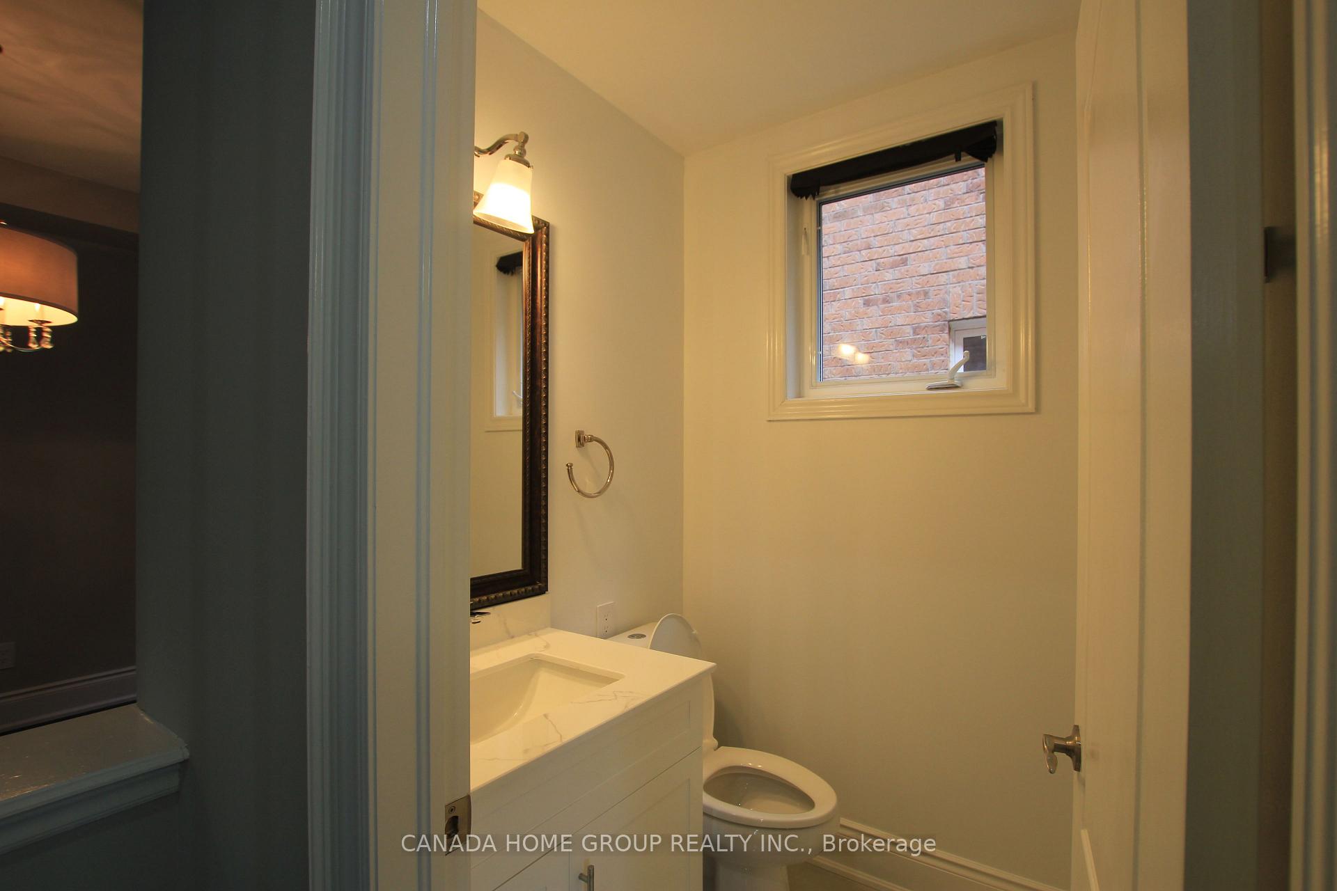 Photo 6 of 129 Creek Path Avenue, Oakville, Bronte — HOMEH