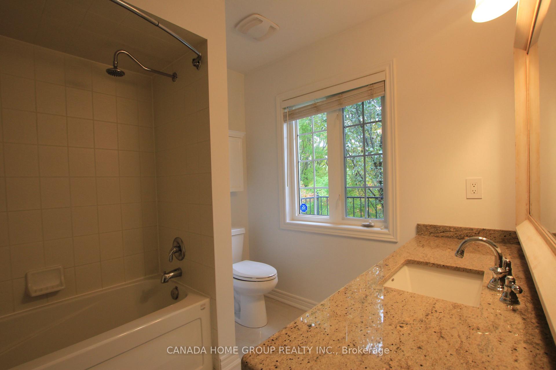 Photo 25 of 129 Creek Path Avenue, Oakville, Bronte — HOMEH