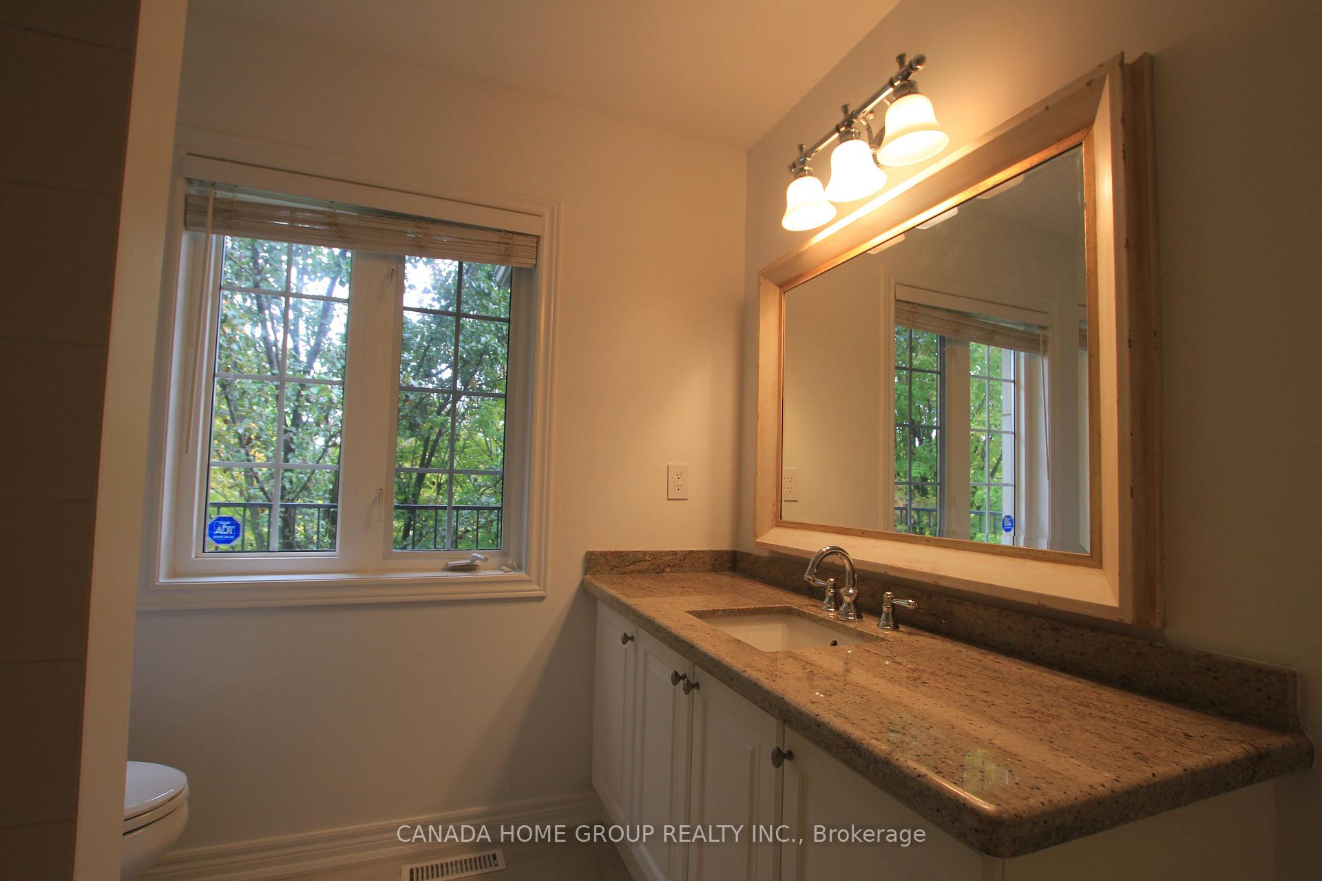 Photo 26 of 129 Creek Path Avenue, Oakville, Bronte — HOMEH