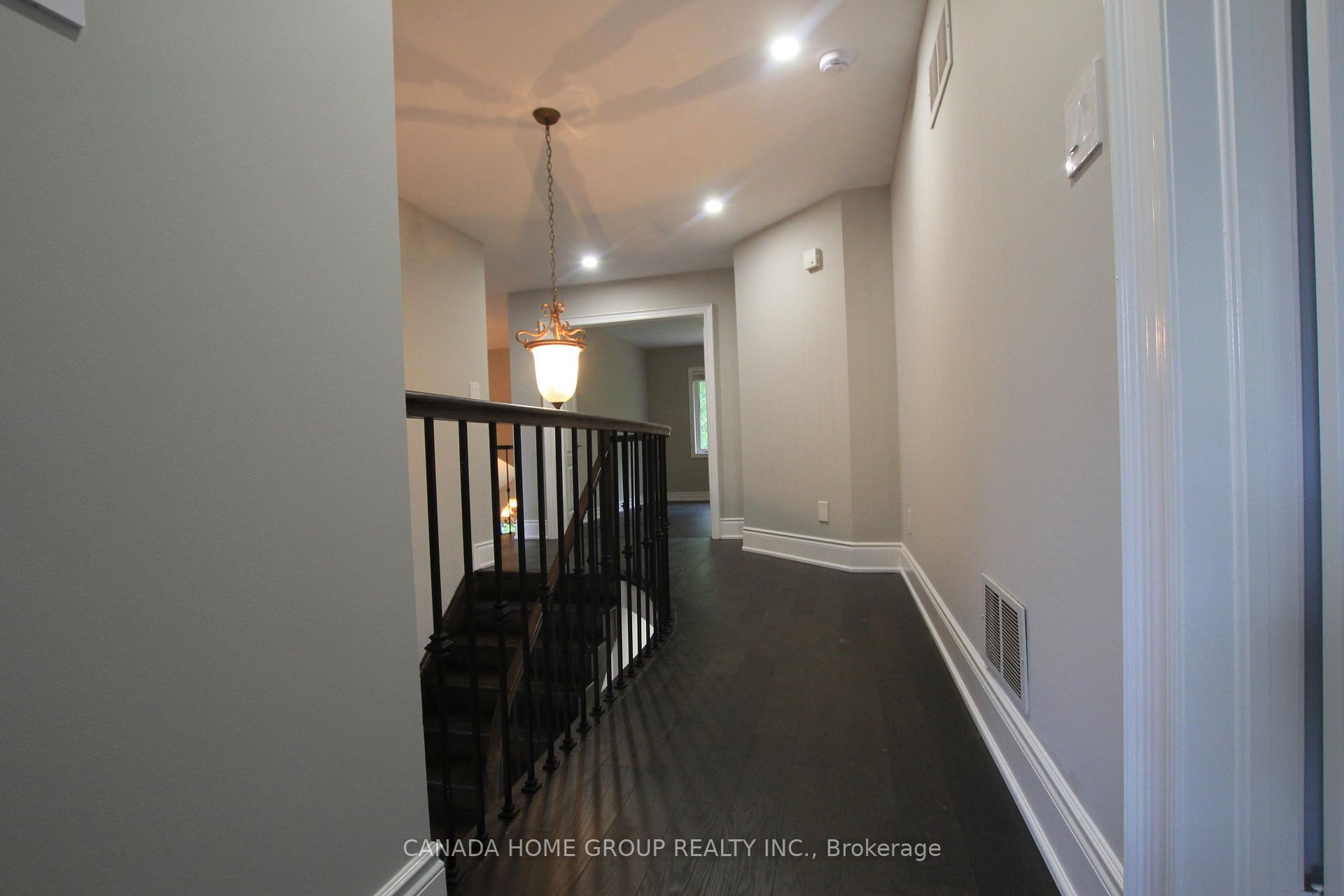 Photo 27 of 129 Creek Path Avenue, Oakville, Bronte — HOMEH