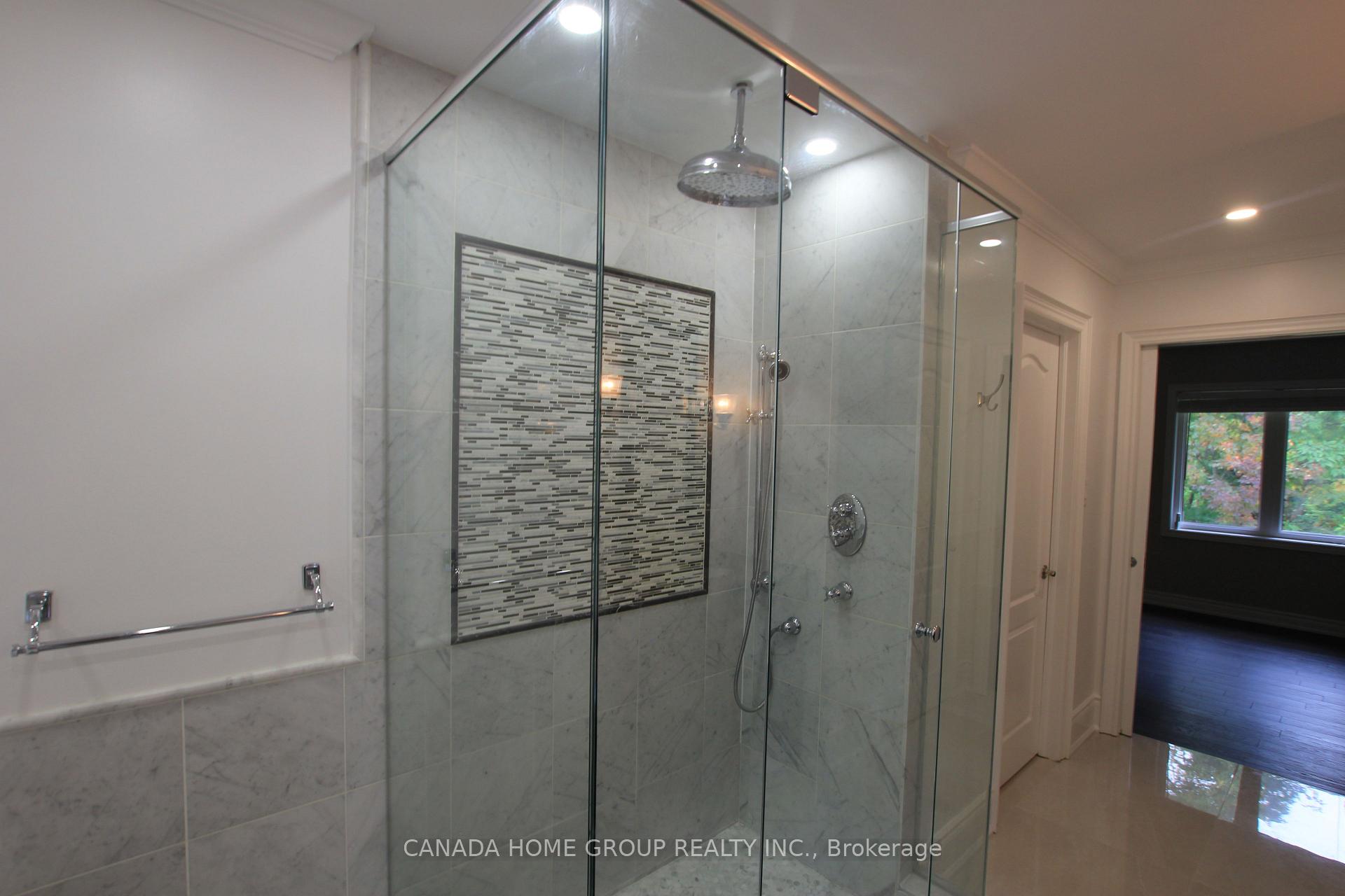 Photo 36 of 129 Creek Path Avenue, Oakville, Bronte — HOMEH