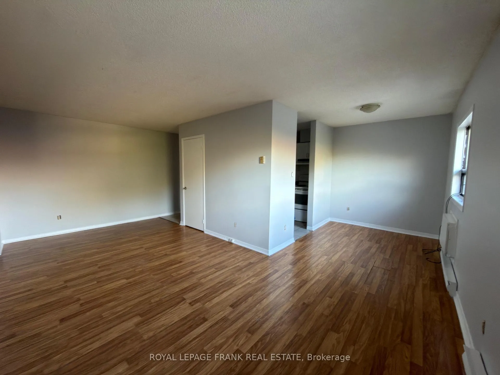 Photo 8 of Unit 8, 155 Colborne Street E, Oshawa, O'Neill — HOMEH