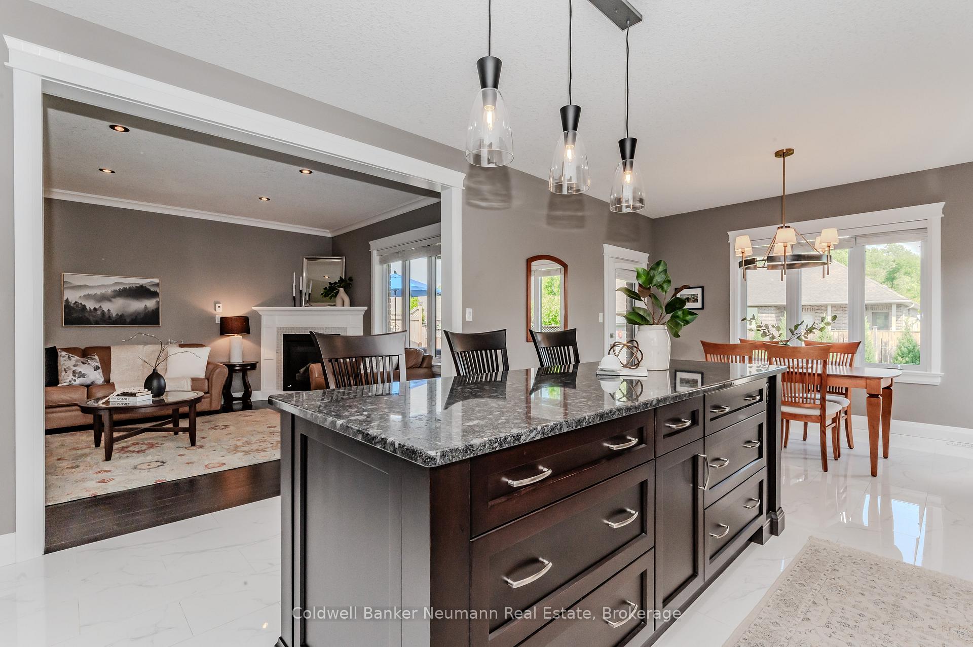 Photo 9 of 970 Reserve Avenue S, North Perth, Listowel — HOMEH