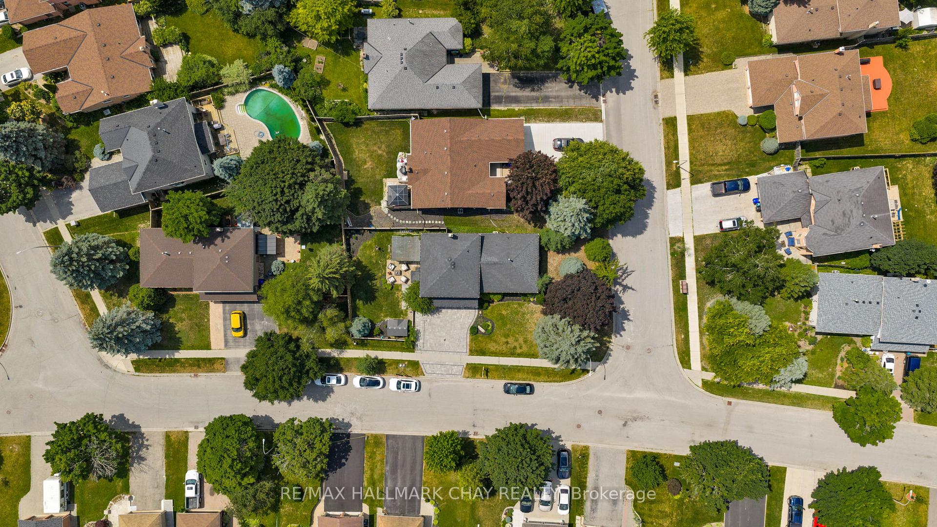 Photo 45 of 2 Willis Drive, New Tecumseth, Alliston — HOMEH
