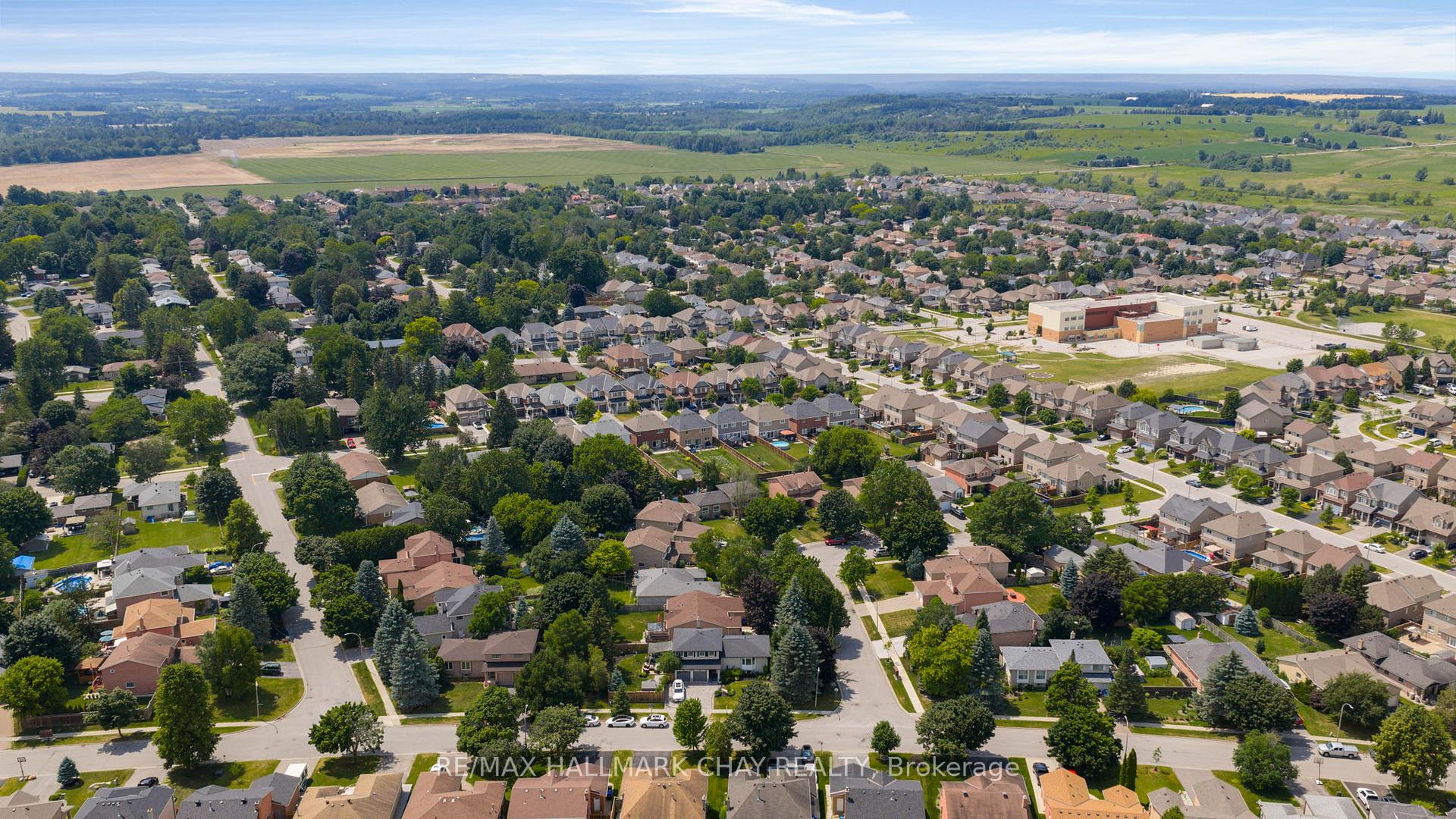 Photo 47 of 2 Willis Drive, New Tecumseth, Alliston — HOMEH