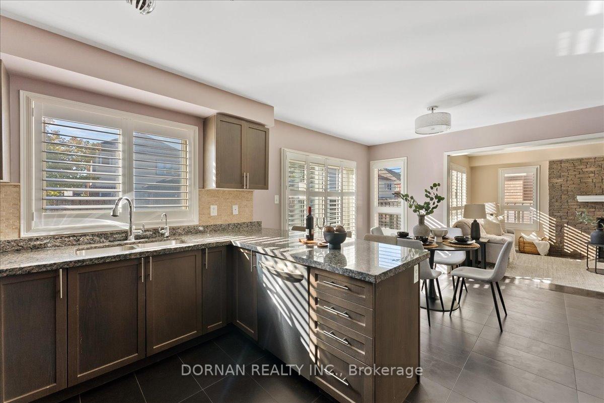 Photo 15 of 1071 Coldstream Drive, Oshawa, Taunton — HOMEH