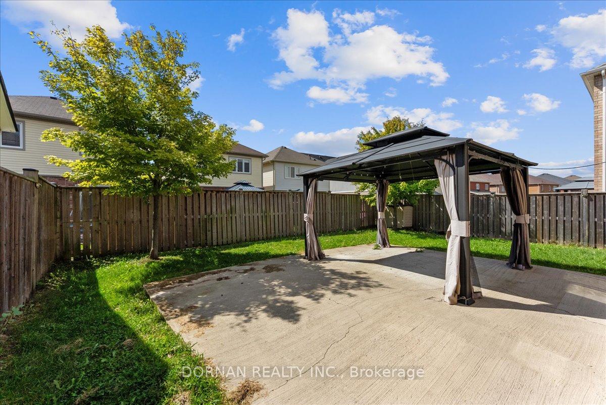 Photo 42 of 1071 Coldstream Drive, Oshawa, Taunton — HOMEH