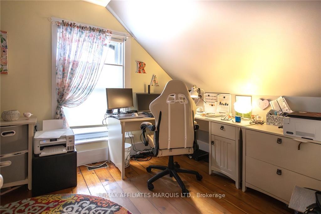 Photo 14 of 424 Main Street, North Dundas, Winchester — HOMEH