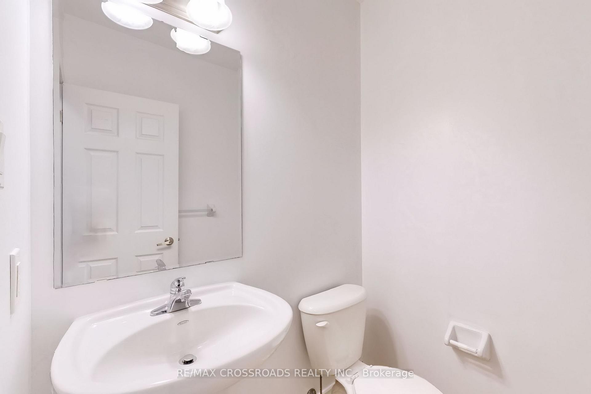 Photo 17 of 103 James Parrott Avenue, Markham, Wismer — HOMEH