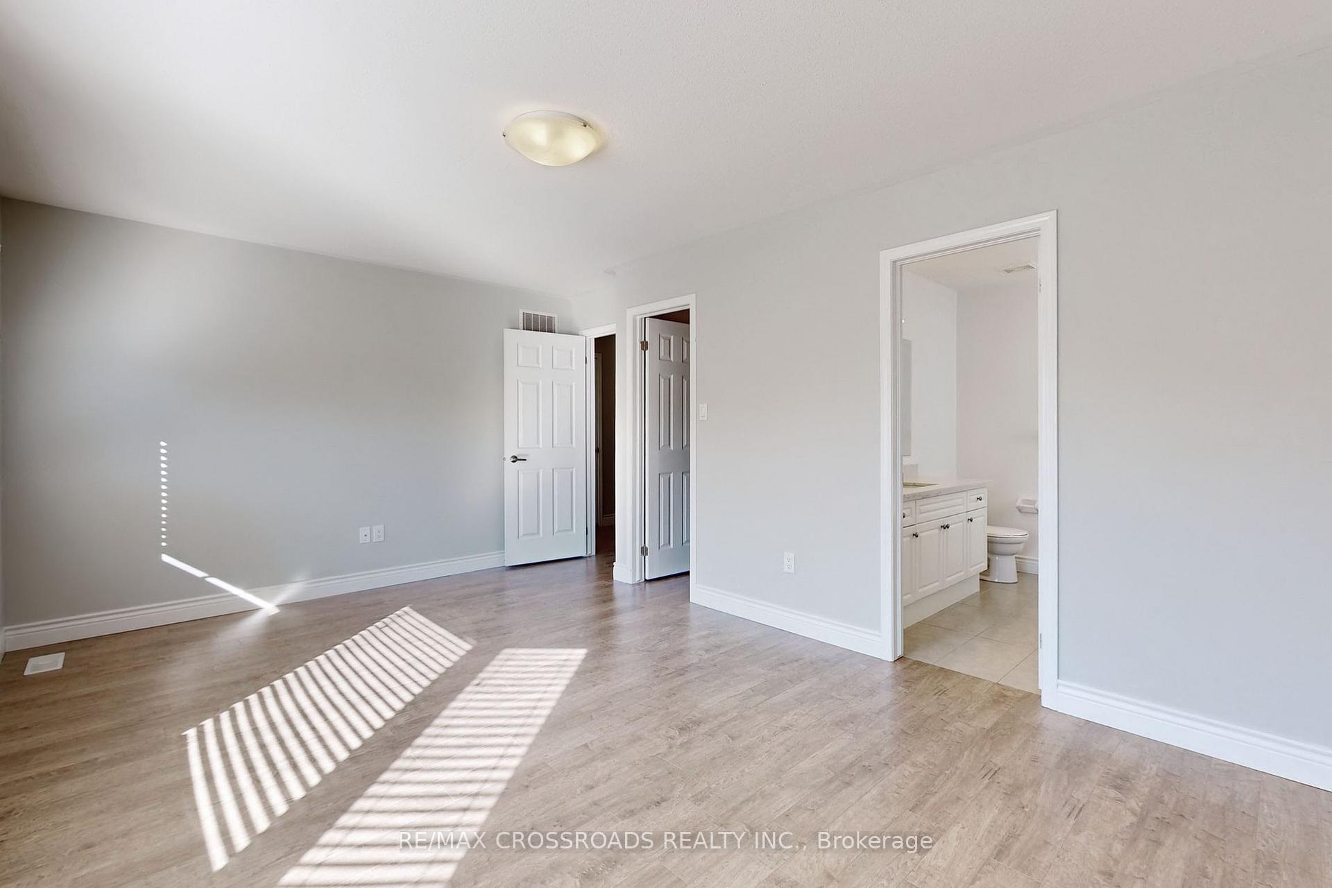 Photo 21 of 103 James Parrott Avenue, Markham, Wismer — HOMEH