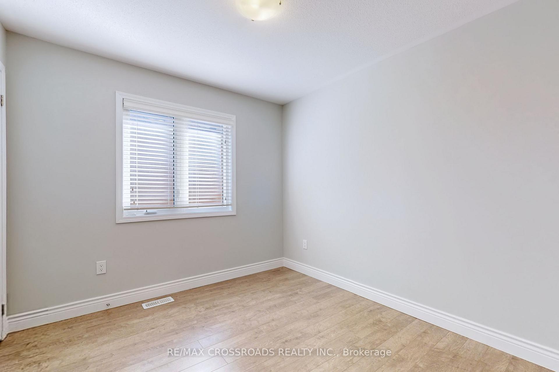 Photo 24 of 103 James Parrott Avenue, Markham, Wismer — HOMEH