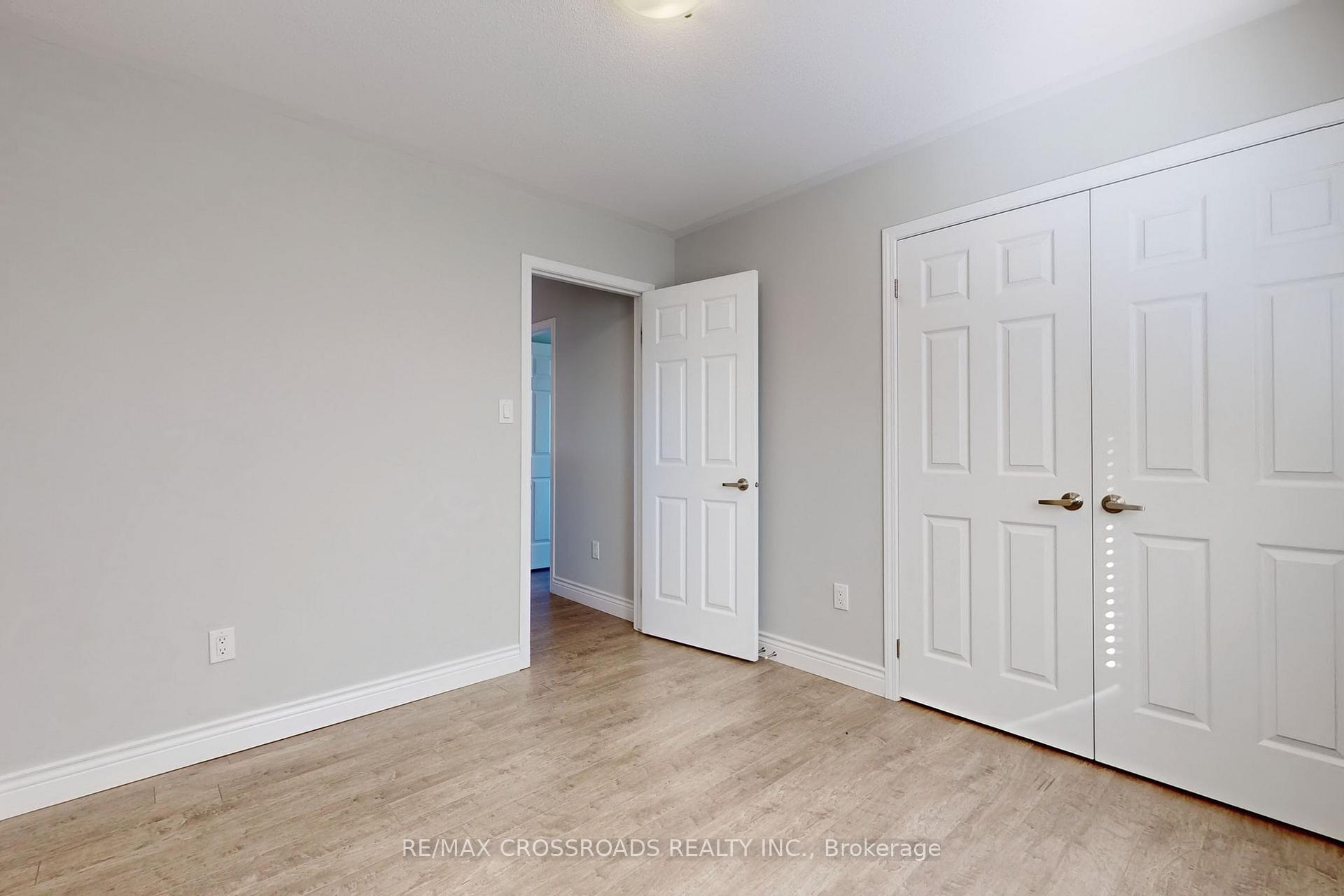 Photo 25 of 103 James Parrott Avenue, Markham, Wismer — HOMEH