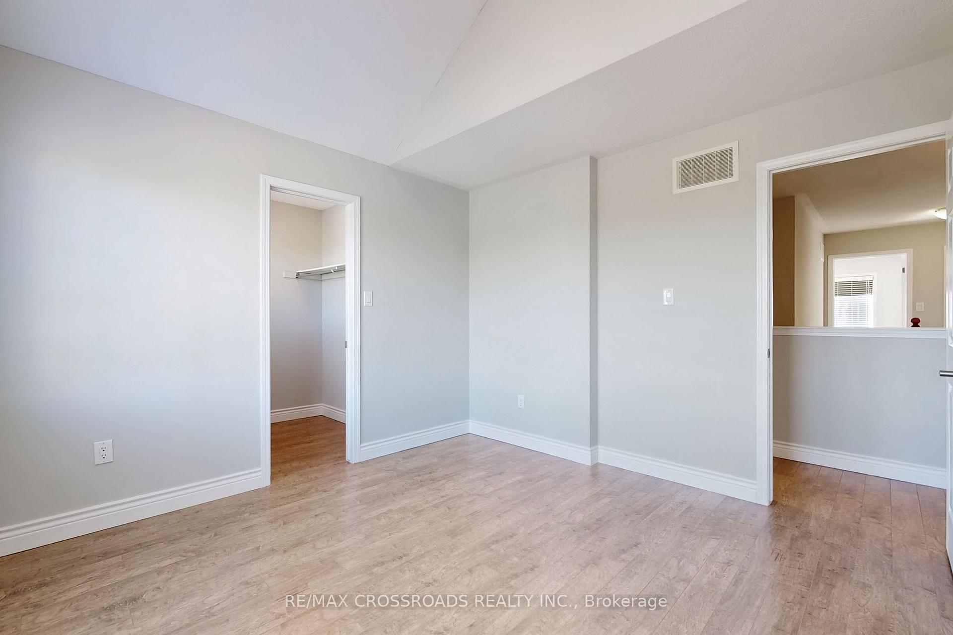 Photo 27 of 103 James Parrott Avenue, Markham, Wismer — HOMEH