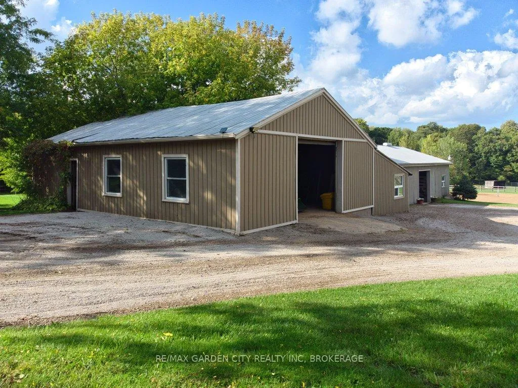 Photo 4 of 503 Metler Road, Pelham, North Pelham — HOMEH