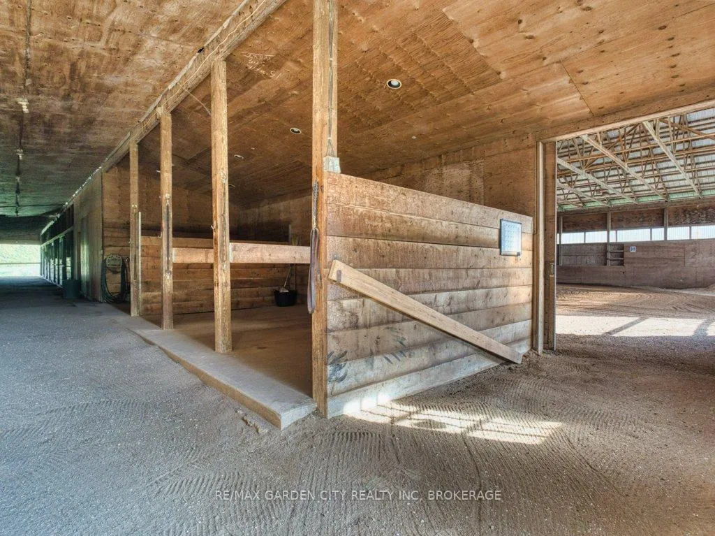Photo 13 of 503 Metler Road, Pelham, North Pelham — HOMEH