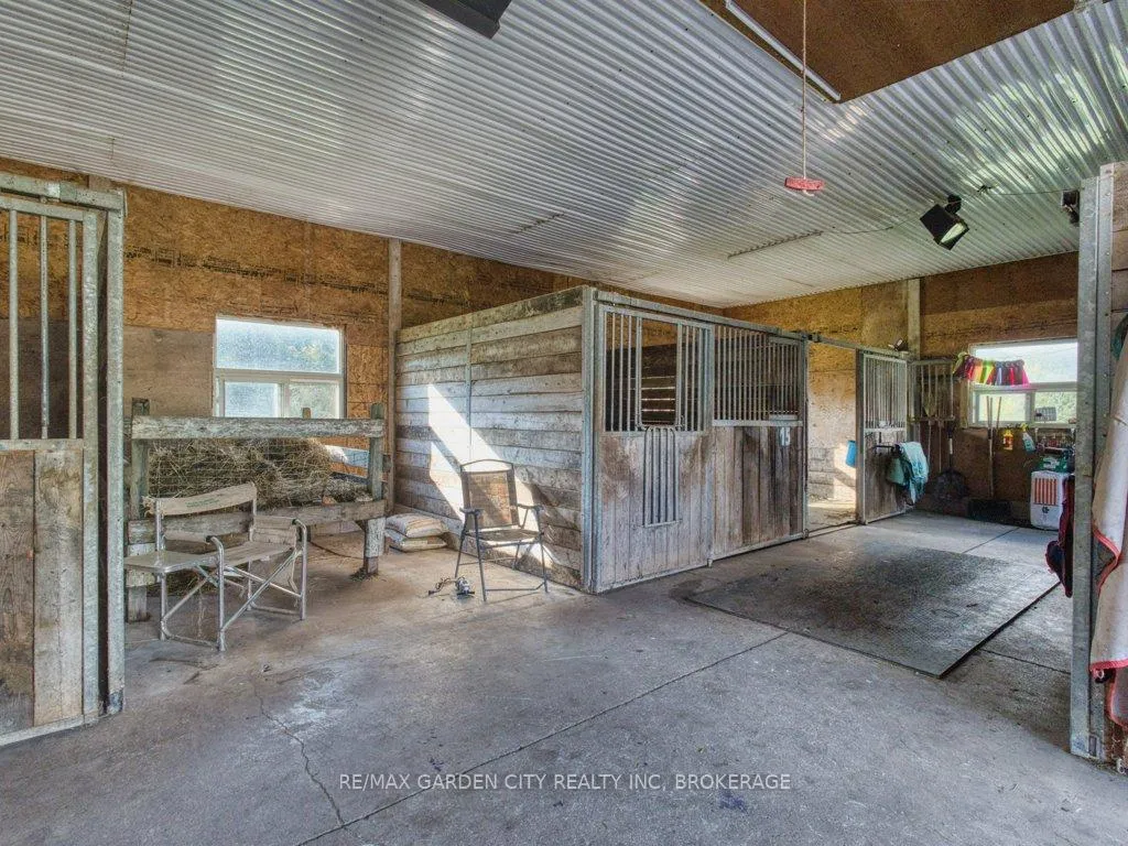 Photo 24 of 503 Metler Road, Pelham, North Pelham — HOMEH