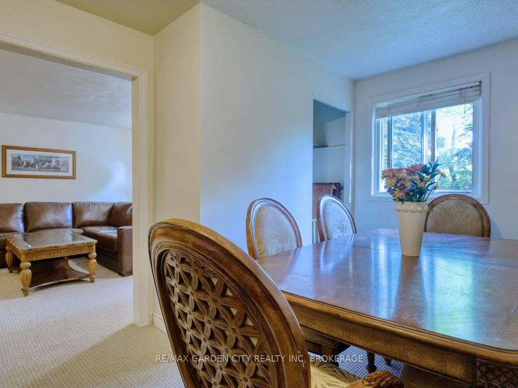 Photo 38 of 503 Metler Road, Pelham, North Pelham — HOMEH