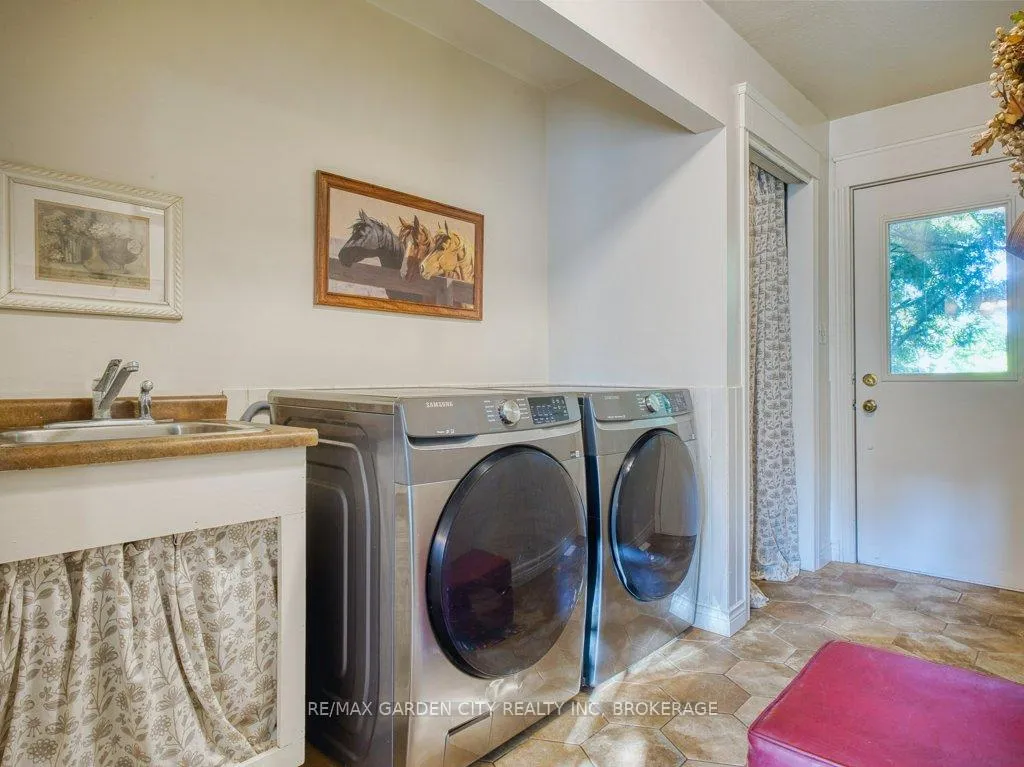 Photo 40 of 503 Metler Road, Pelham, North Pelham — HOMEH