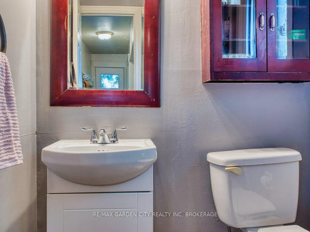Photo 44 of 503 Metler Road, Pelham, North Pelham — HOMEH