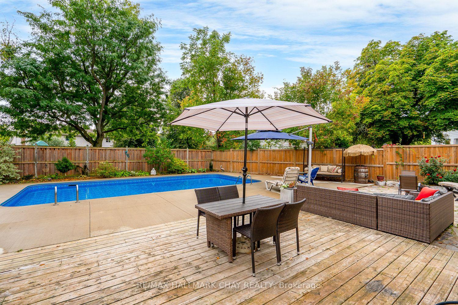Photo 43 of 95 Boyne Crescent, New Tecumseth, Alliston — HOMEH