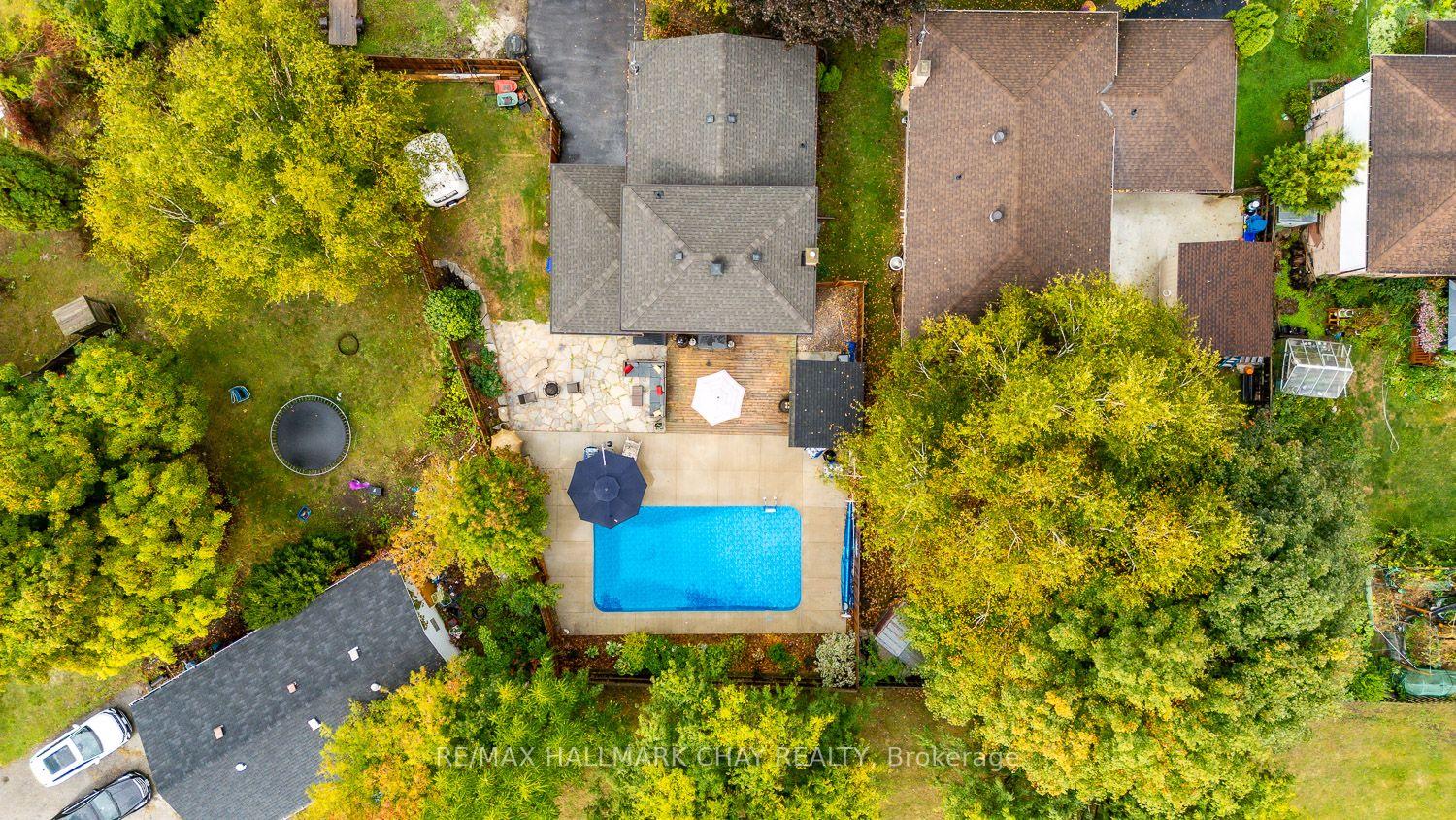 Photo 48 of 95 Boyne Crescent, New Tecumseth, Alliston — HOMEH