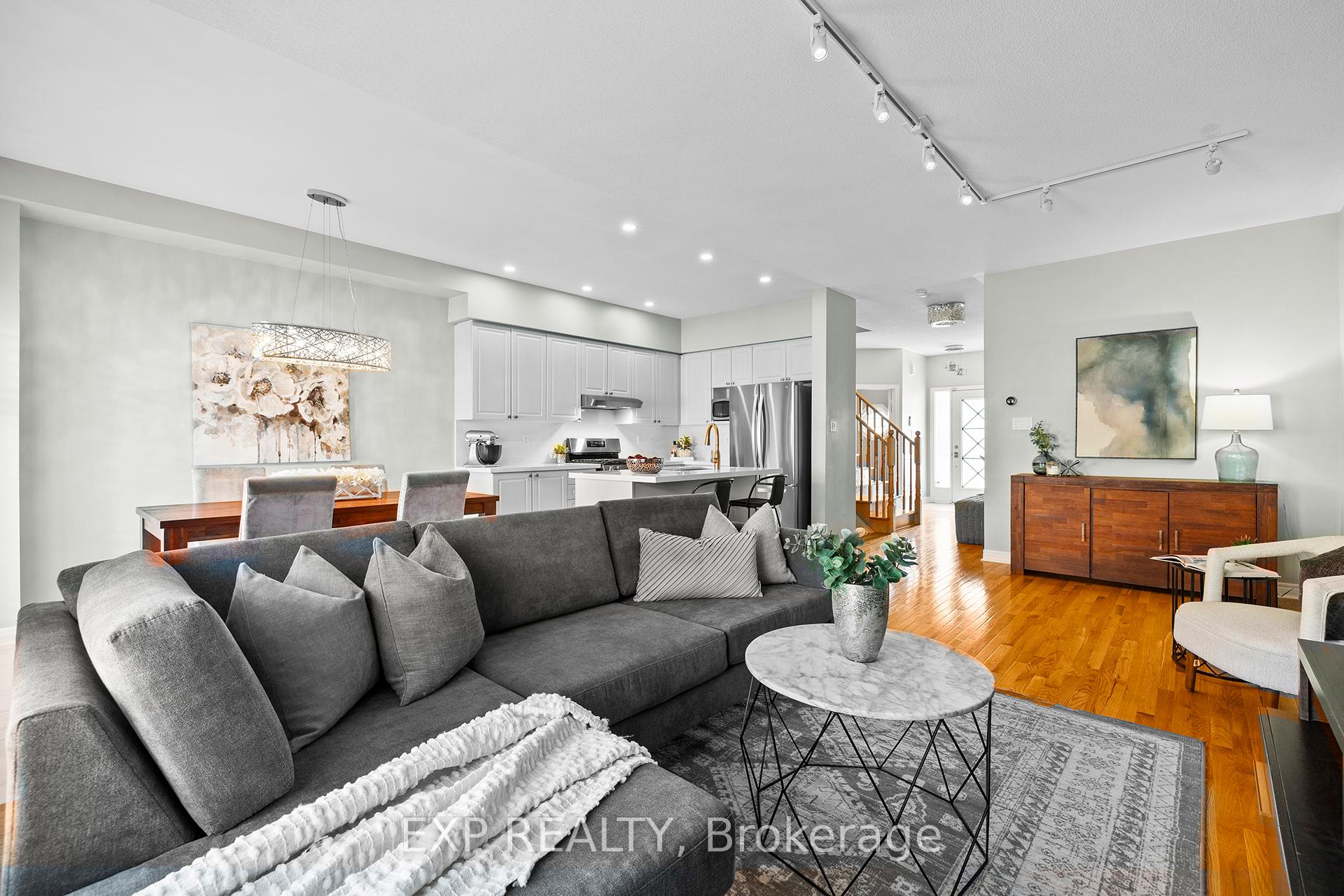 Photo 5 of 3469 Bala Drive, Mississauga, Churchill Meadows — HOMEH