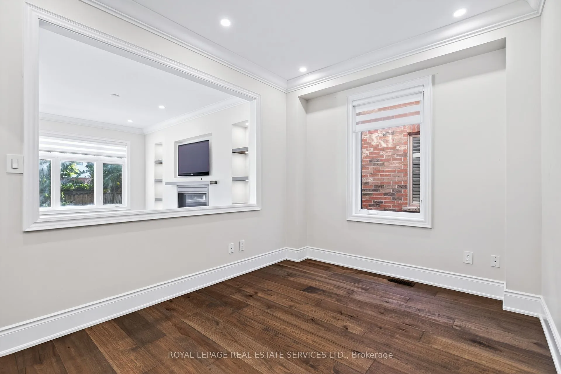 Photo 6 of 2240 Pine Glen Road, Oakville, Westmount — HOMEH