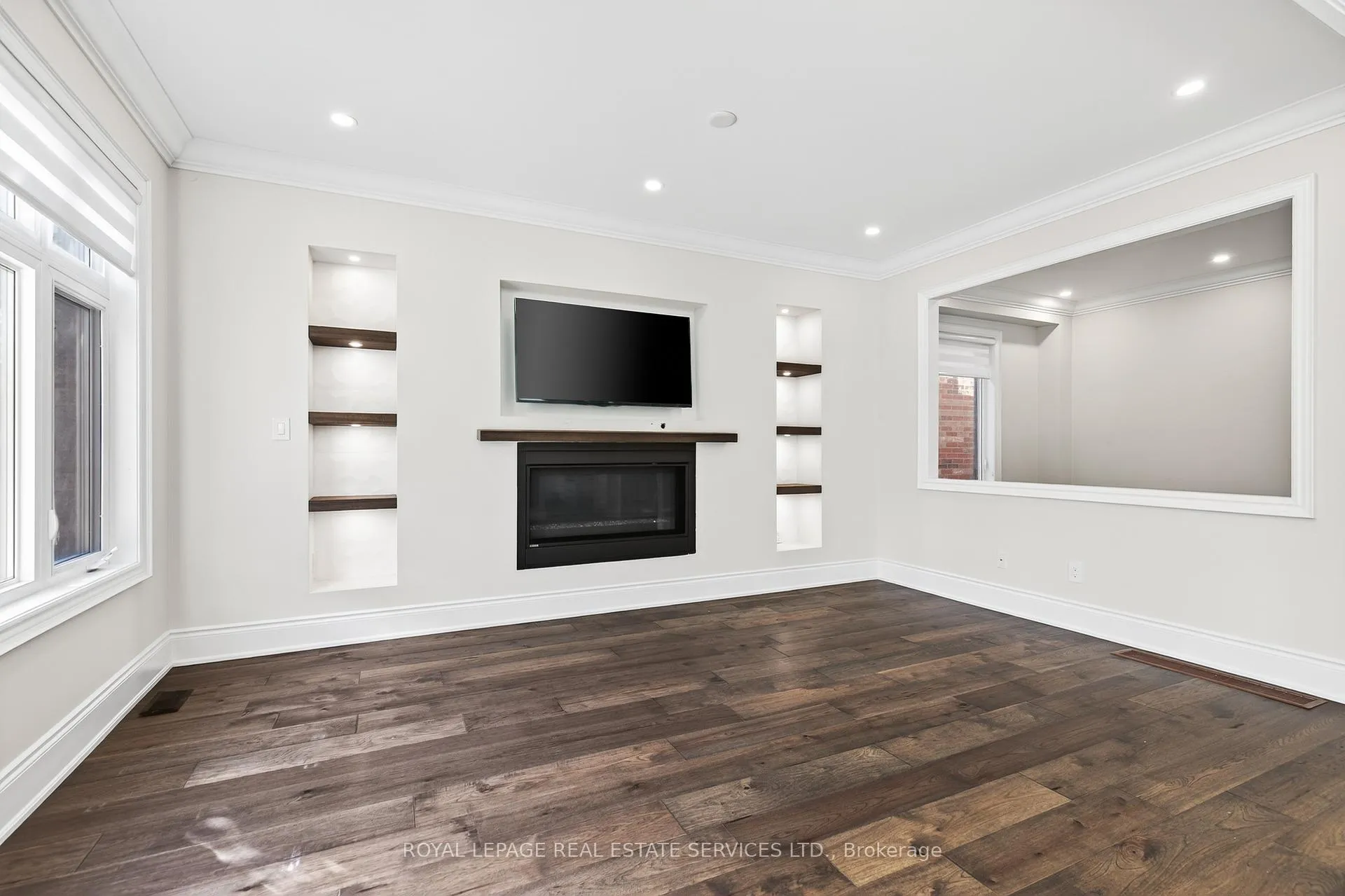 Photo 7 of 2240 Pine Glen Road, Oakville, Westmount — HOMEH