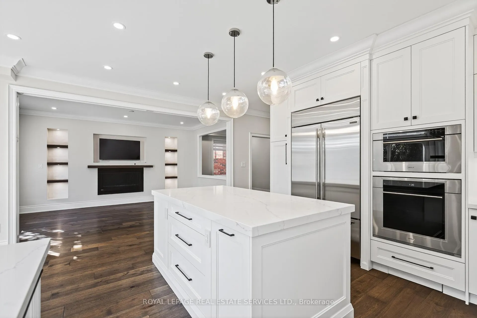 Photo 13 of 2240 Pine Glen Road, Oakville, Westmount — HOMEH