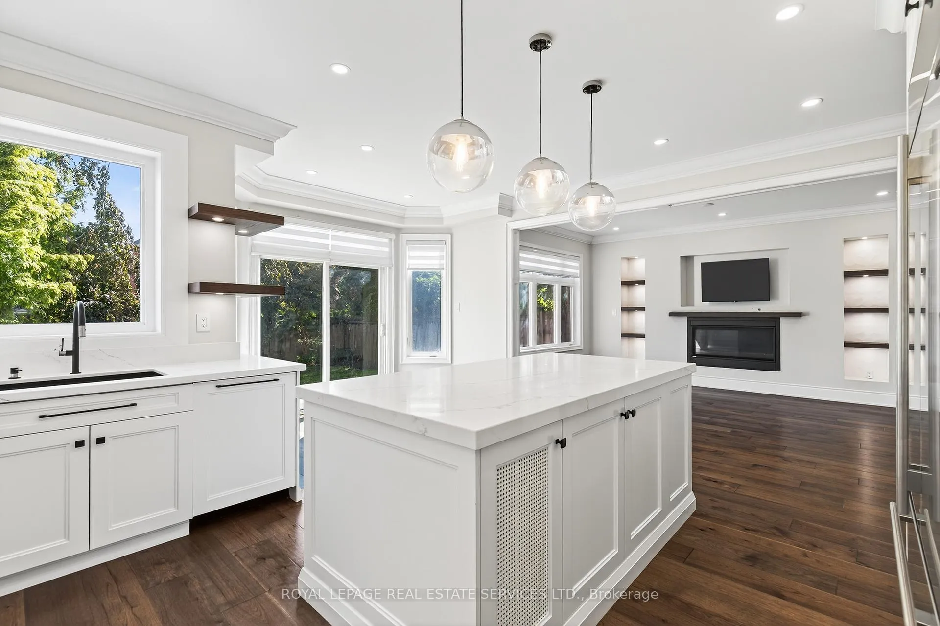 Photo 14 of 2240 Pine Glen Road, Oakville, Westmount — HOMEH