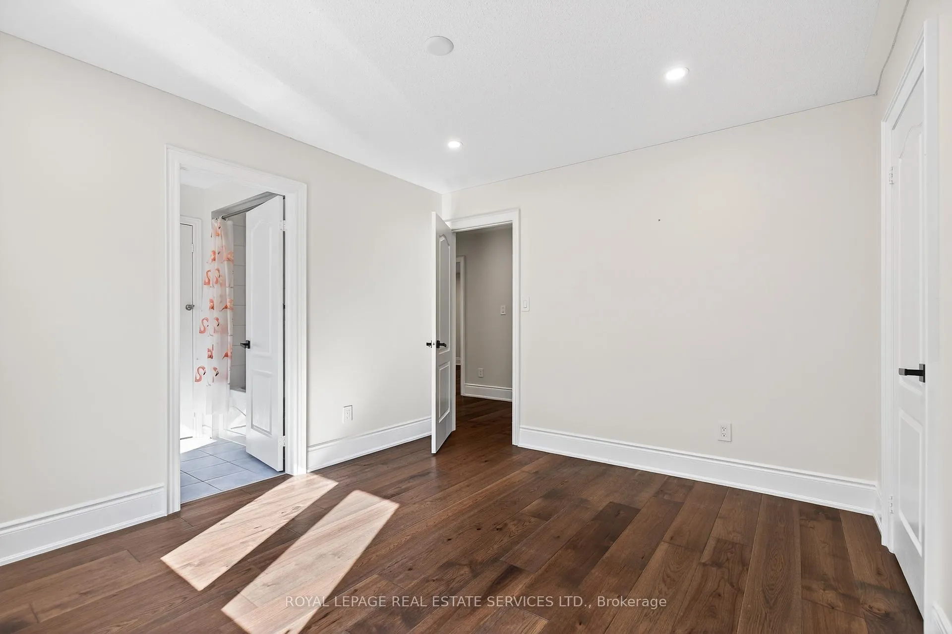 Photo 36 of 2240 Pine Glen Road, Oakville, Westmount — HOMEH