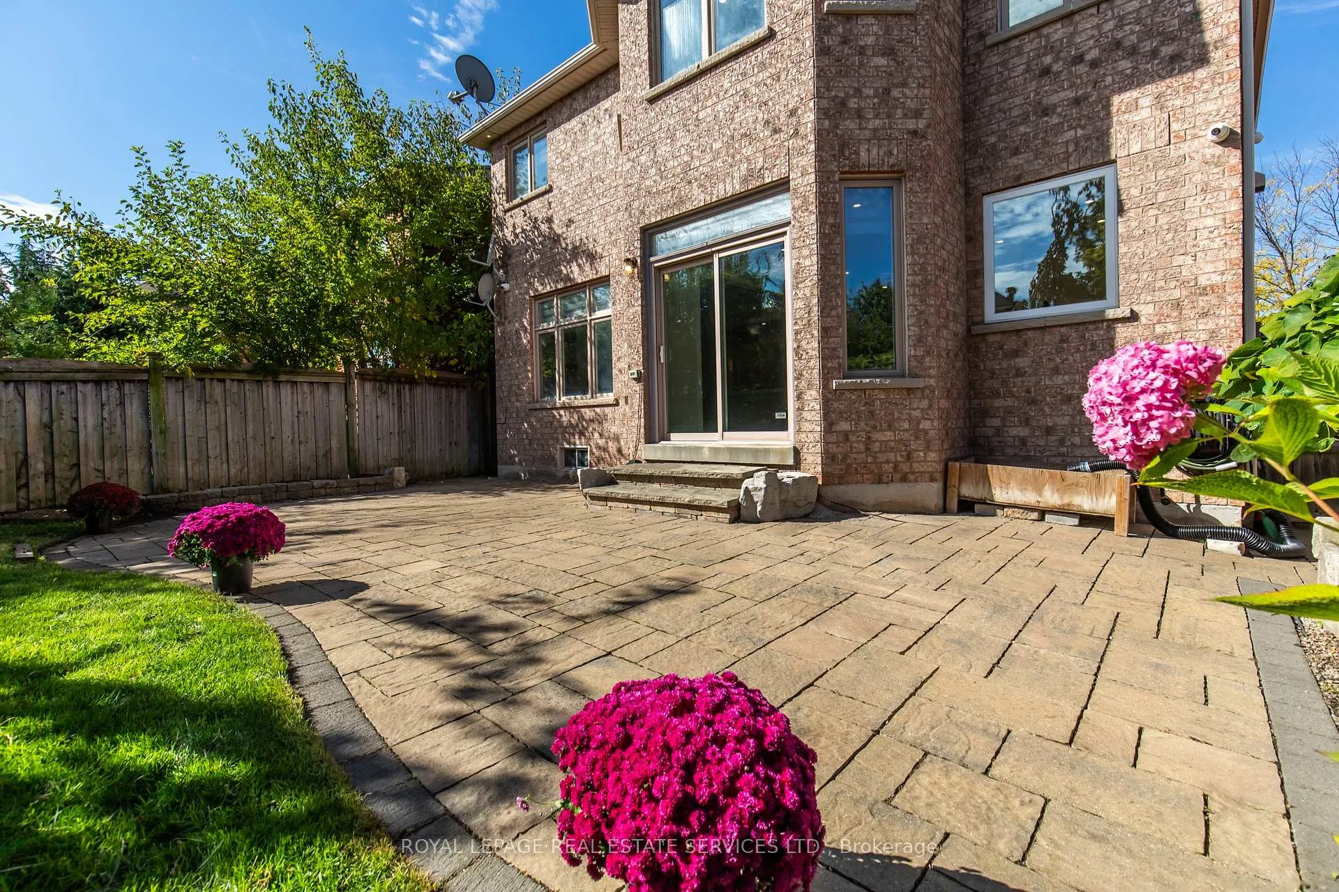 Photo 46 of 2240 Pine Glen Road, Oakville, Westmount — HOMEH