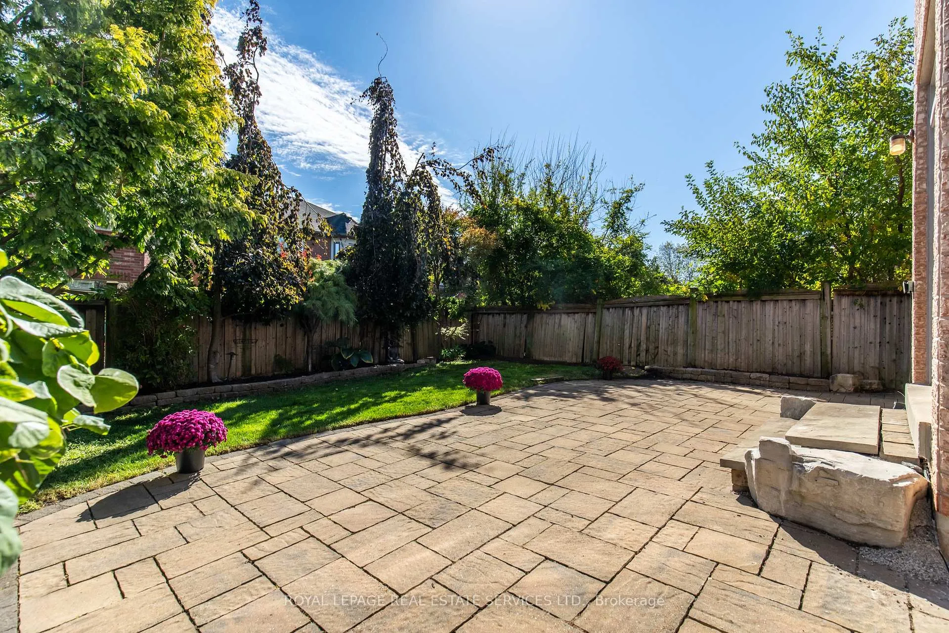 Photo 47 of 2240 Pine Glen Road, Oakville, Westmount — HOMEH