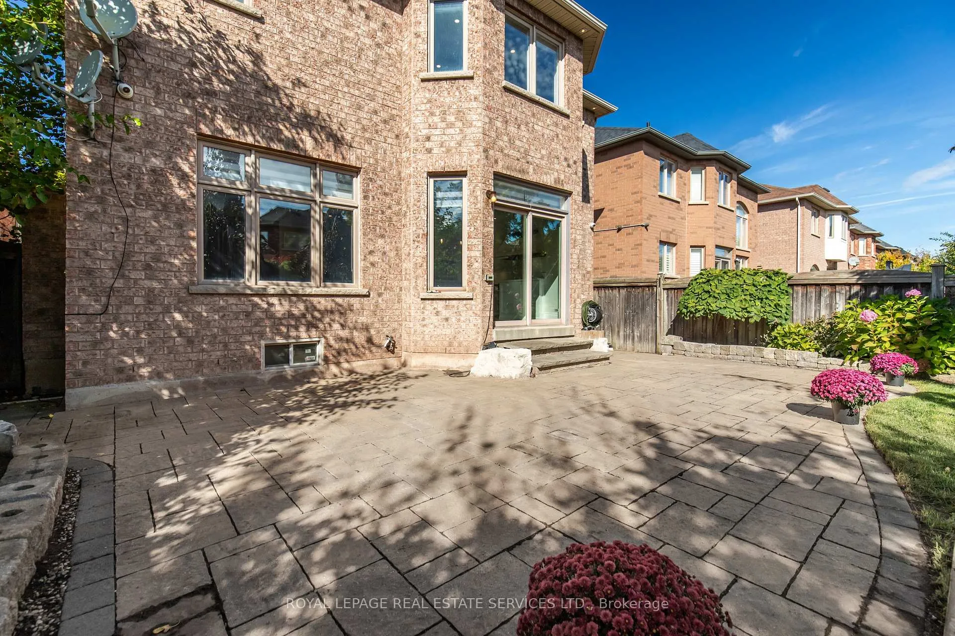Photo 48 of 2240 Pine Glen Road, Oakville, Westmount — HOMEH
