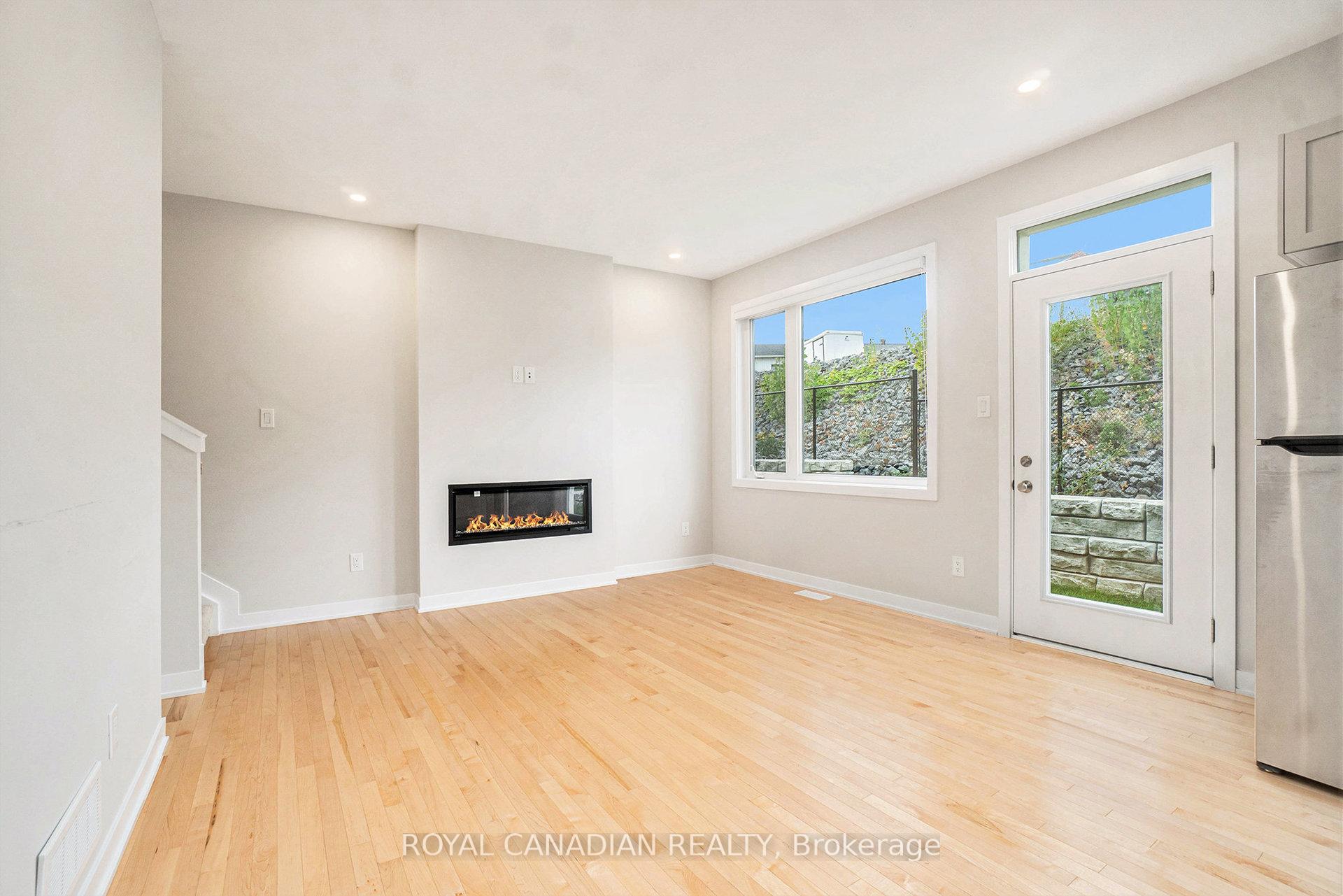 Photo 9 of 93 Pizzicato Street, Ottawa, Mer Bleue/Bradley Estates/Anderson Park — HOMEH