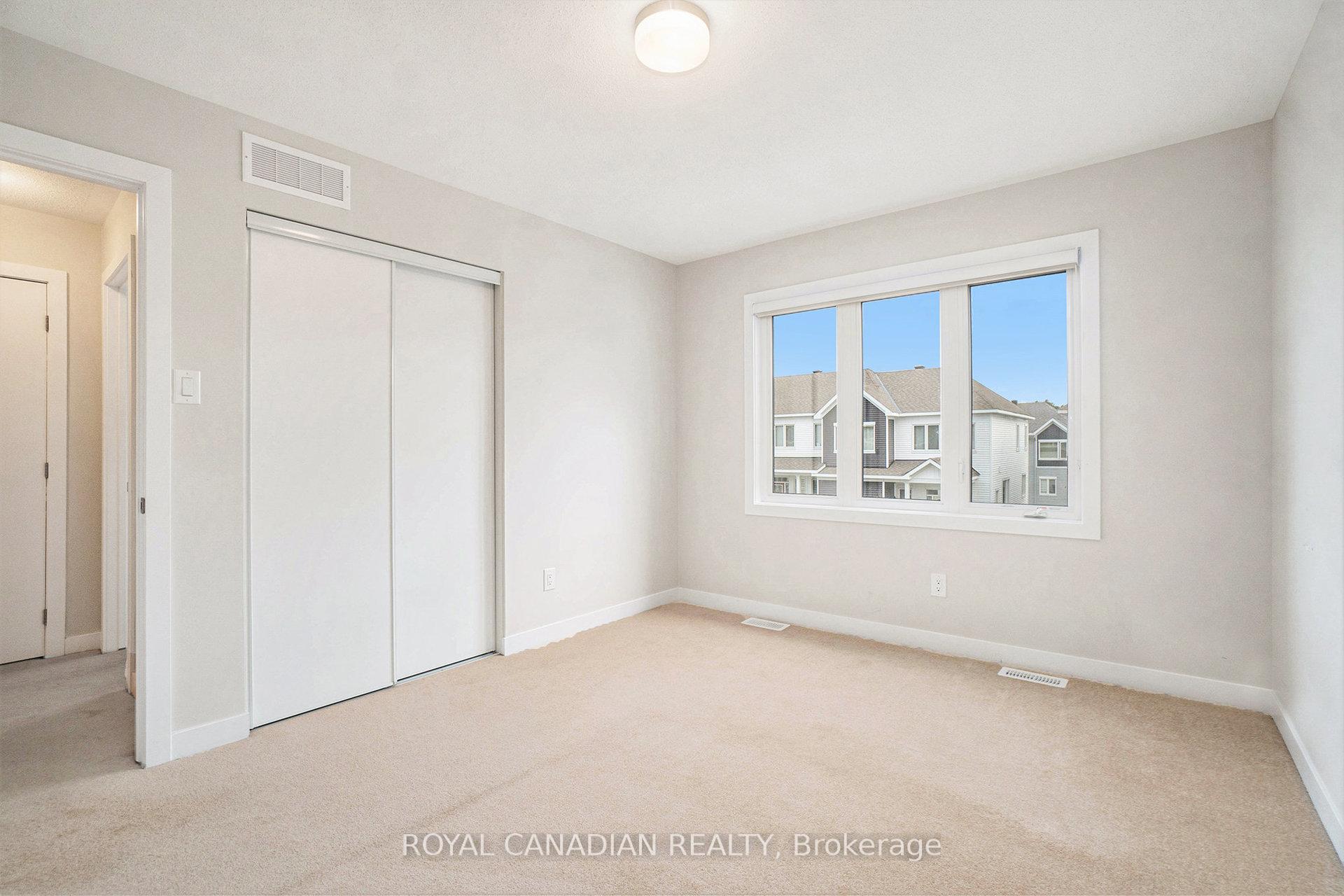 Photo 17 of 93 Pizzicato Street, Ottawa, Mer Bleue/Bradley Estates/Anderson Park — HOMEH