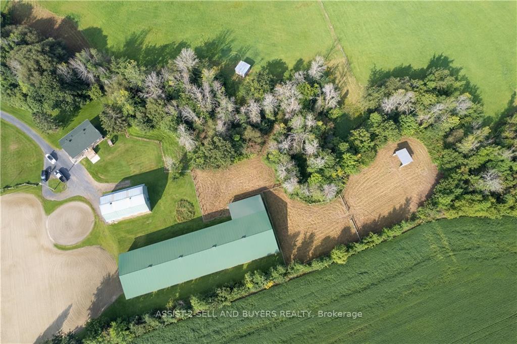 Photo 10 of 22225 Binette Road, North Glengarry, North Glengarry (Lochiel) Twp — HOMEH