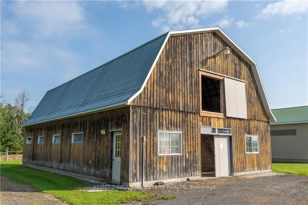 Photo 14 of 22225 Binette Road, North Glengarry, North Glengarry (Lochiel) Twp — HOMEH